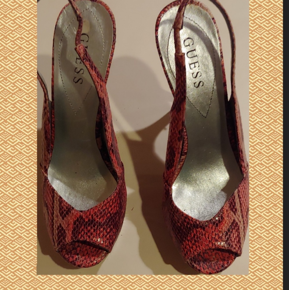 Guess high heels sandals